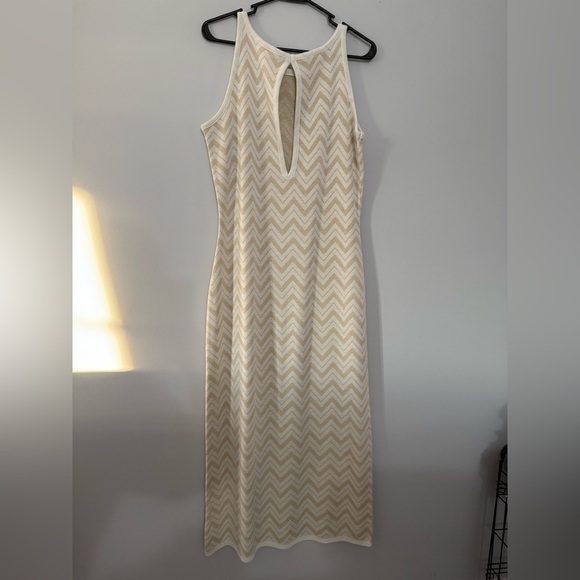 VTG NewPort News Maxi Dress Rayon Striped Gold Cream Beige Pattern Size M L Soft - Picture 8 of 10